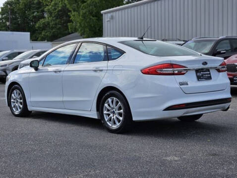 2017 Ford Fusion S