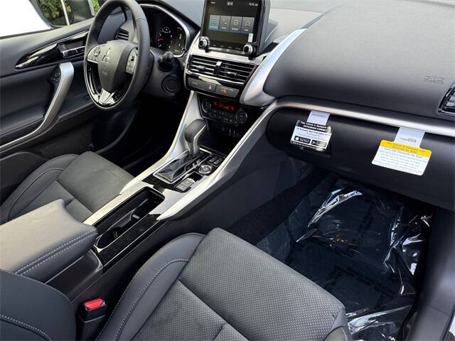 2026 Mitsubishi Eclipse Cross SE