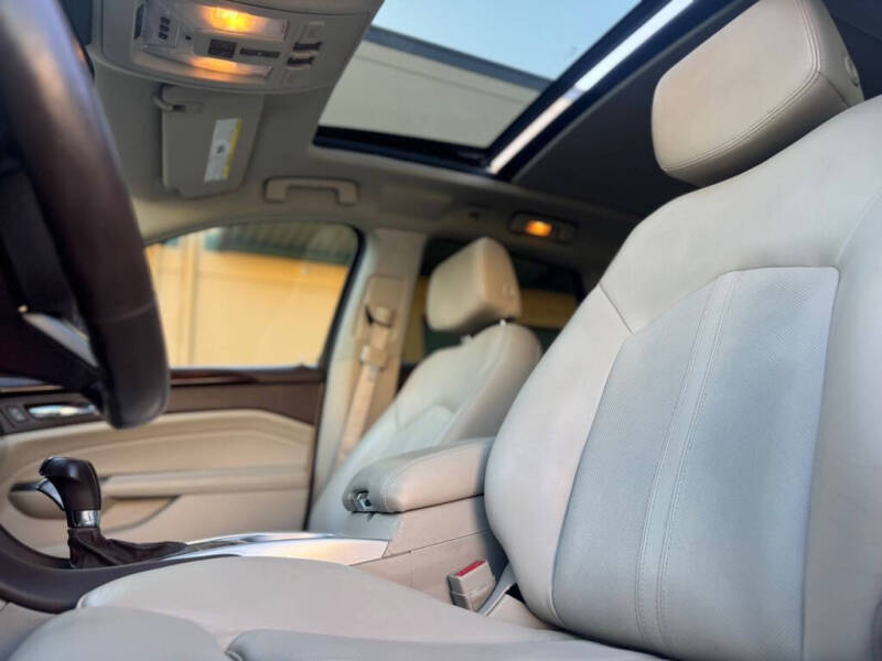 2012 Cadillac SRX Luxury Collection