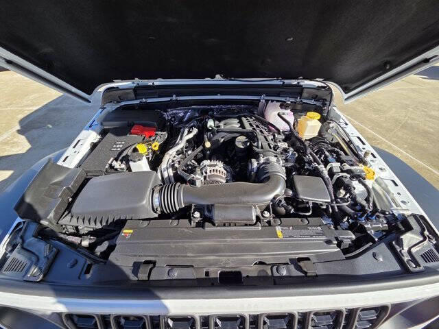 2025 Jeep Gladiator Sport S