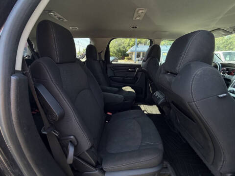 2016 GMC Acadia SLE-2