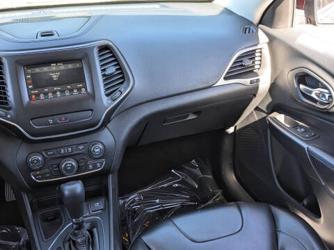 2019 Jeep Cherokee Latitude Plus