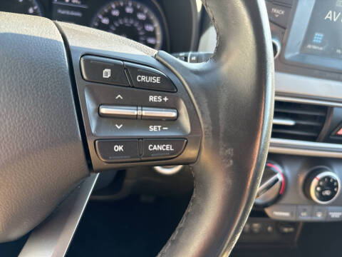 2021 Hyundai Kona SEL Plus