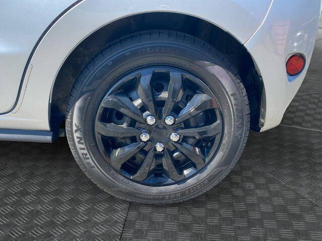 2015 Mitsubishi Mirage DE