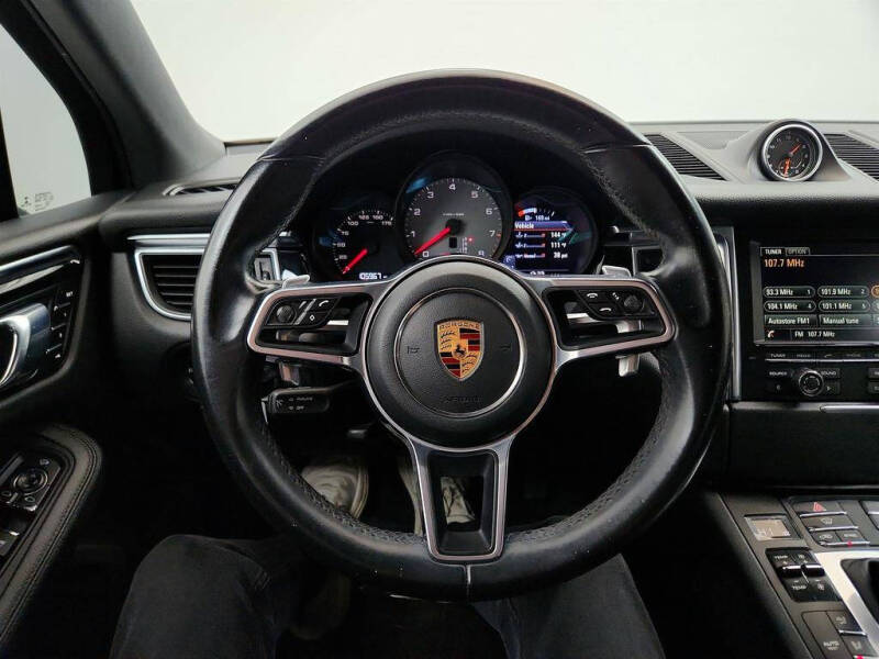 2016 Porsche Macan S