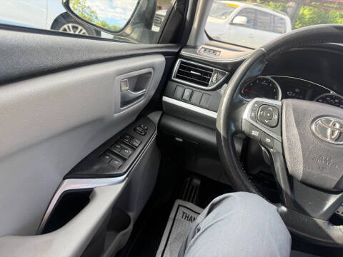 2015 Toyota Camry XLE