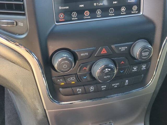 2018 Jeep Grand Cherokee Laredo