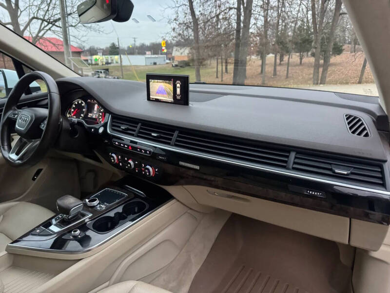 2017 Audi Q7 3.0T quattro Premium