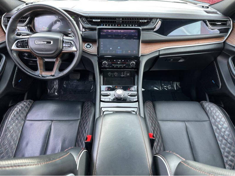 2022 Jeep Grand Cherokee