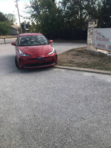 2020 Toyota Prius LE