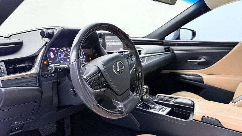 2021 Lexus ES 350