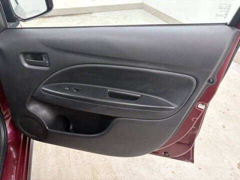 2022 Mitsubishi Mirage LE