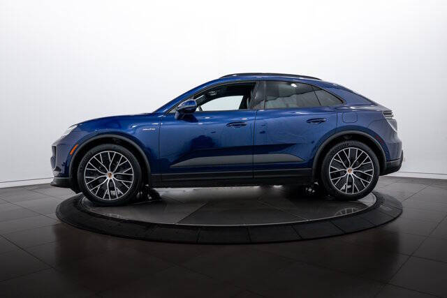 2025 Porsche Macan 4 Electric
