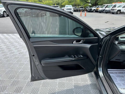 2021 Kia K5