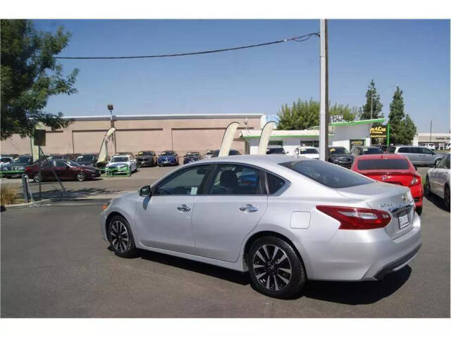 2018 Nissan Altima for sale at Auto Plaza in Fresno, CA