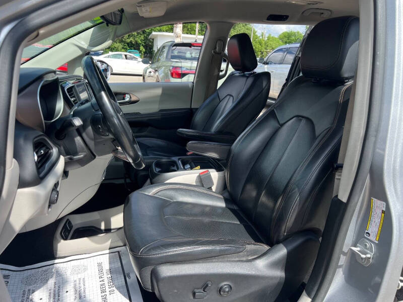 2018 Chrysler Pacifica Touring L