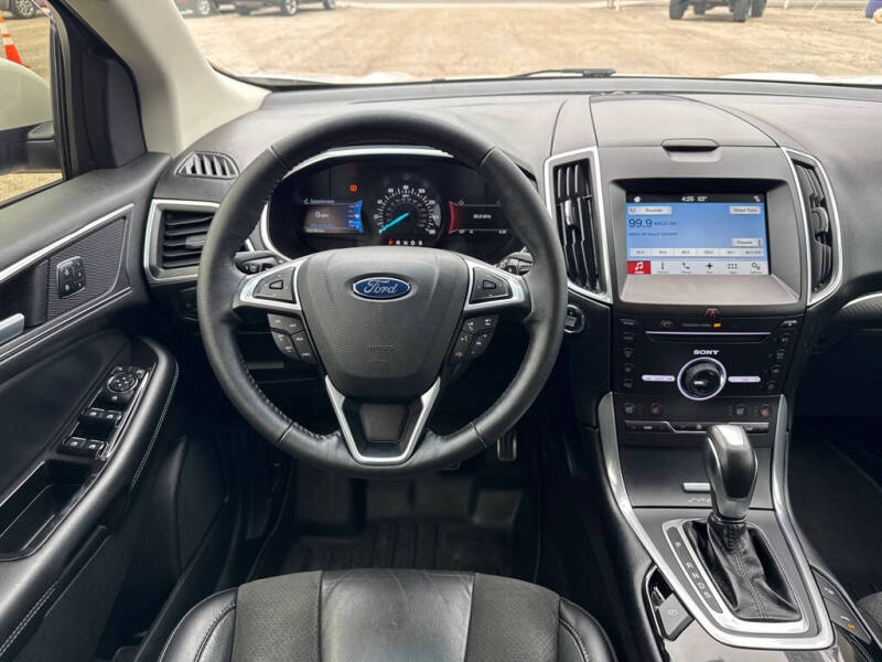 2016 Ford Edge Sport