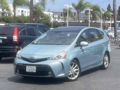 2017 Toyota Prius v