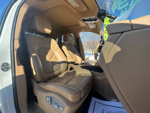 2015 Porsche Macan S