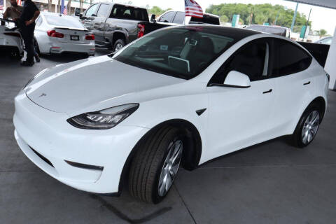 2023 Tesla Model Y Long Range