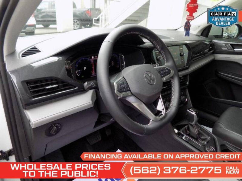 2024 Volkswagen Taos SEL 4Motion