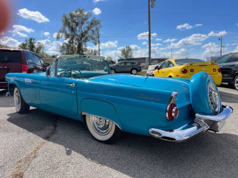 1956 Ford Thunderbird