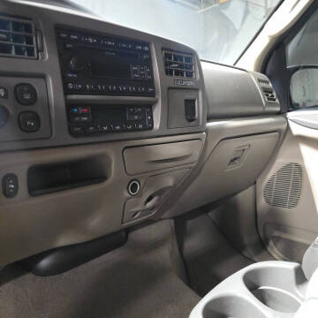 2004 Ford Excursion Eddie Bauer