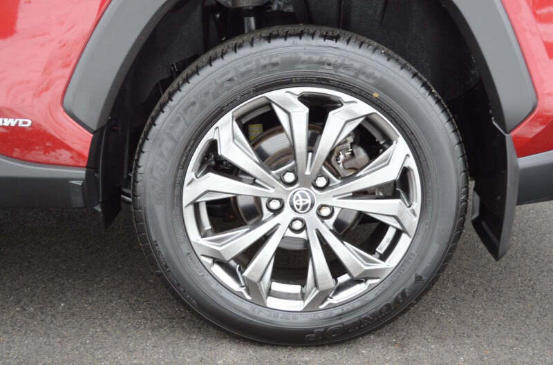 2022 Toyota RAV4 Hybrid XLE Premium