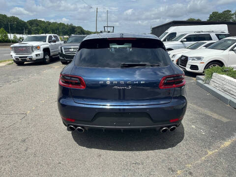 2016 Porsche Macan S