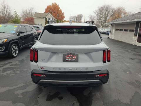 2022 Kia Sorento X-Line S