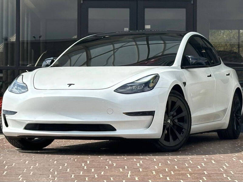 2021 Tesla Model 3 Standard Range Plus