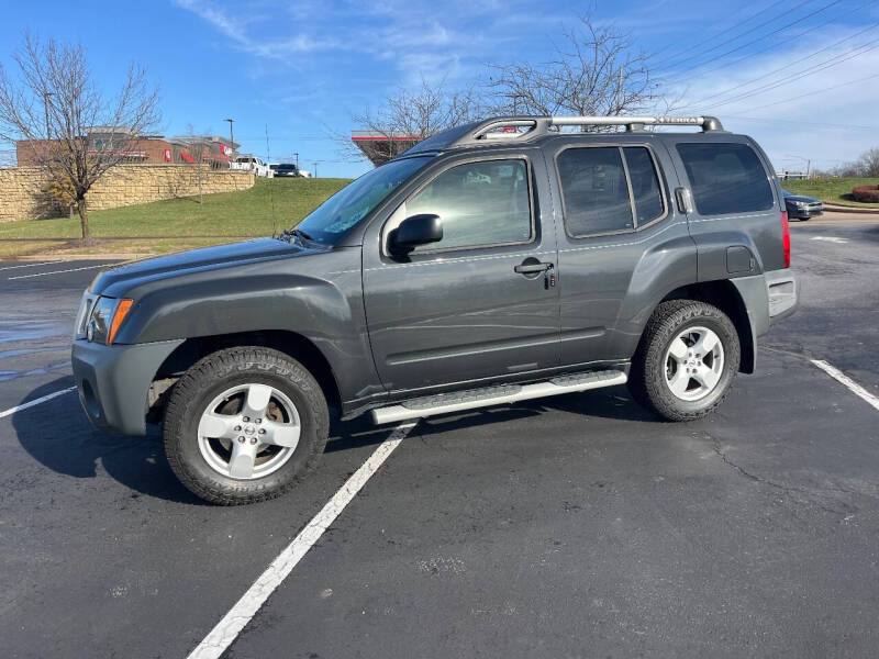 2010 Nissan Xterra X photo 2