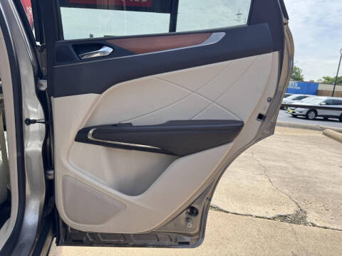2017 Lincoln MKC Select