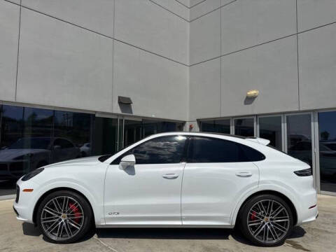 2023 Porsche Cayenne GTS Coupe
