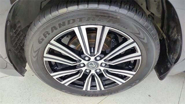 2024 Lexus LX 600 Luxury