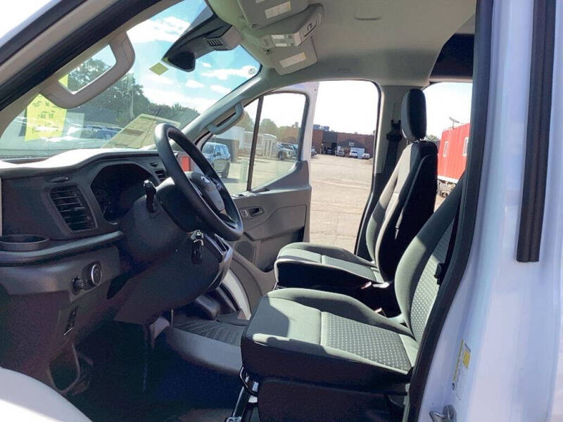 2025 Ford Transit
