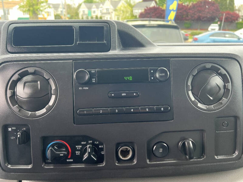 2011 Ford E-Series
