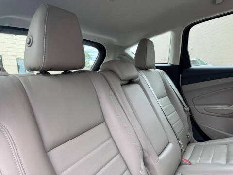 2015 Ford C-MAX Hybrid SEL