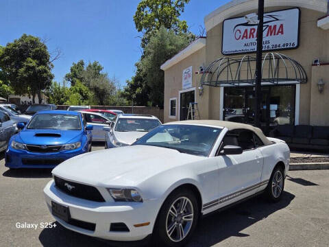 2011 Ford Mustang V6