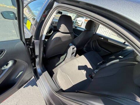 2015 Volkswagen Jetta SE