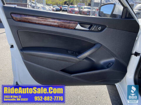 2013 Volkswagen Passat SEL