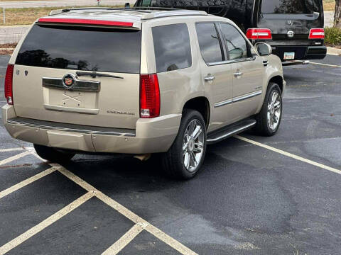 2013 Cadillac Escalade Luxury