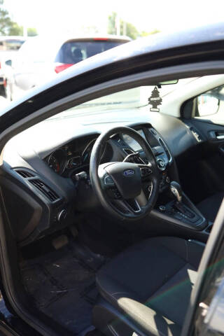 2017 Ford Focus SEL