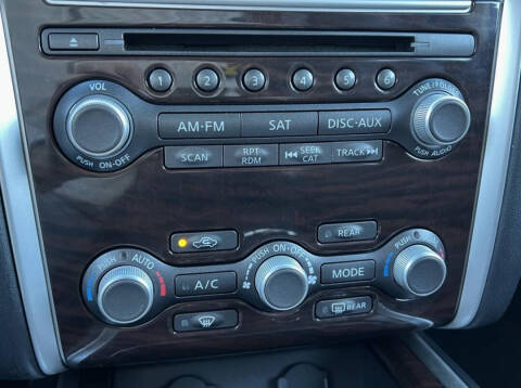 2015 Nissan Pathfinder Platinum