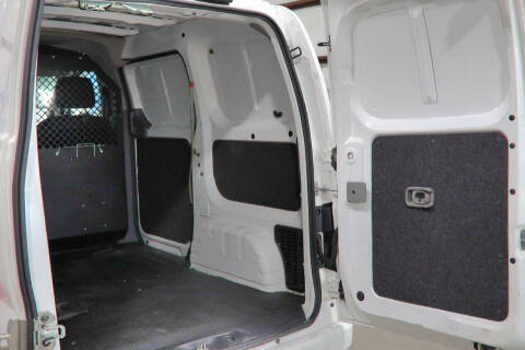 2017 Nissan NV200 SV