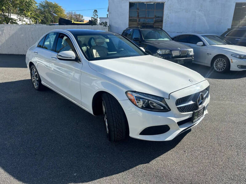 2016 Mercedes-Benz C-Class