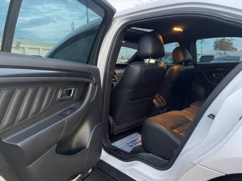 2014 Ford Taurus SHO