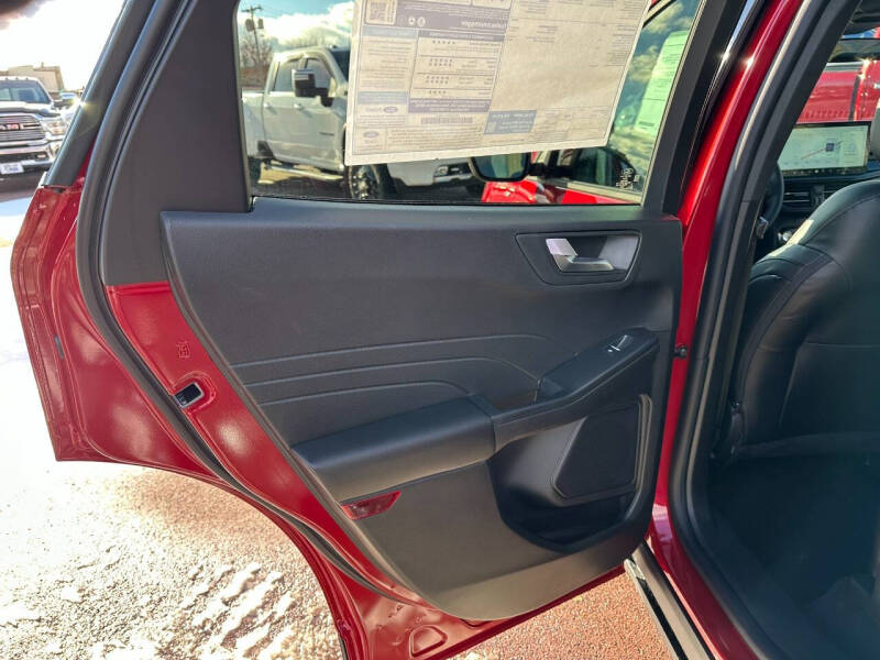 2026 Ford Escape Hybrid ST-Line Select