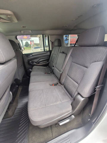 2016 Chevrolet Suburban LS