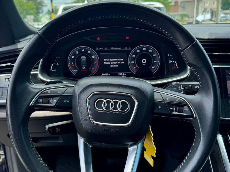 2019 Audi Q8 quattro Premium Plus 55 TFSI